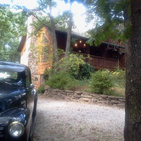 Bear Creek Lodge Cabin Resort Reeds Spring Exterior photo
